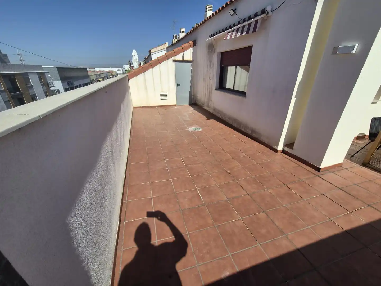 Terrasse von Dachboden zur Miete in Almazora / Almassora mit Klimaanlage, Heizung und Terrasse