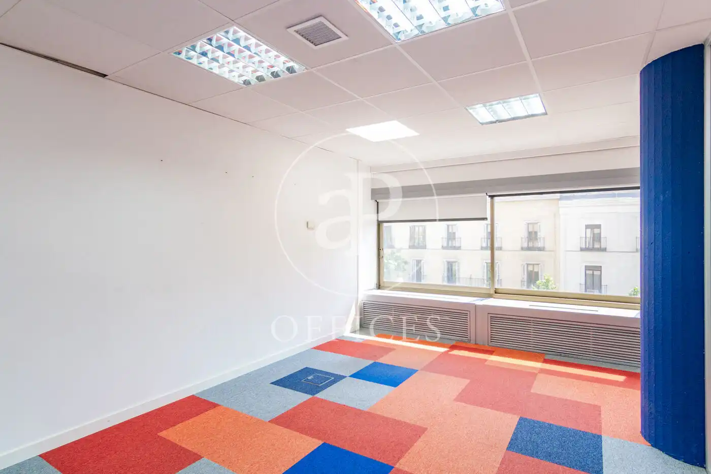 Office for rent in Madrid  with Air Conditioner