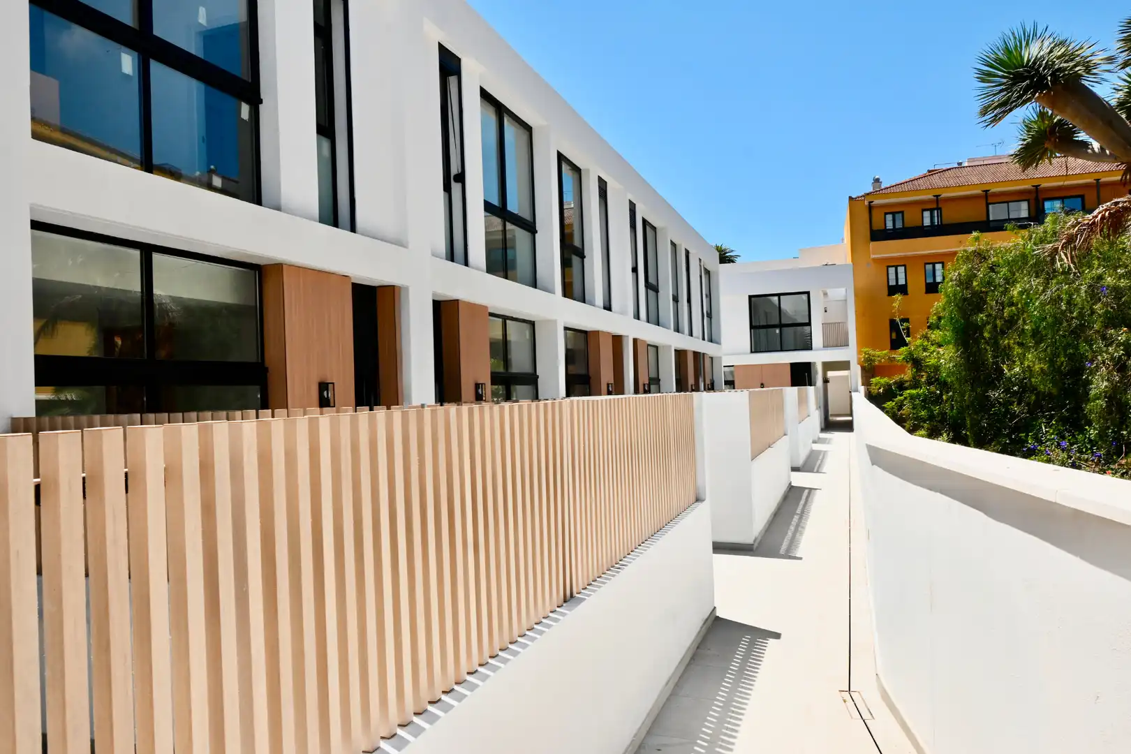 Vista exterior de Dúplex en venda en San Cristóbal de la Laguna amb Aire condicionat, Jardí privat i Terrassa