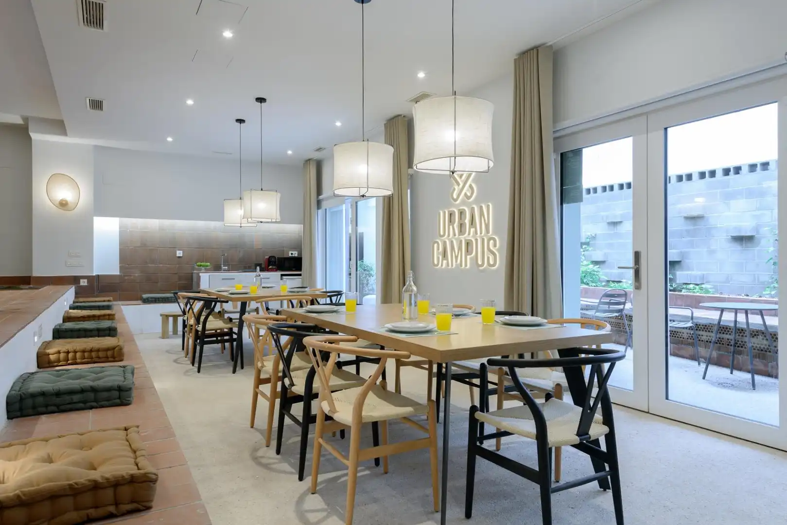 Study for rent in Madrid  with Air Conditioner, Heating and Furnished