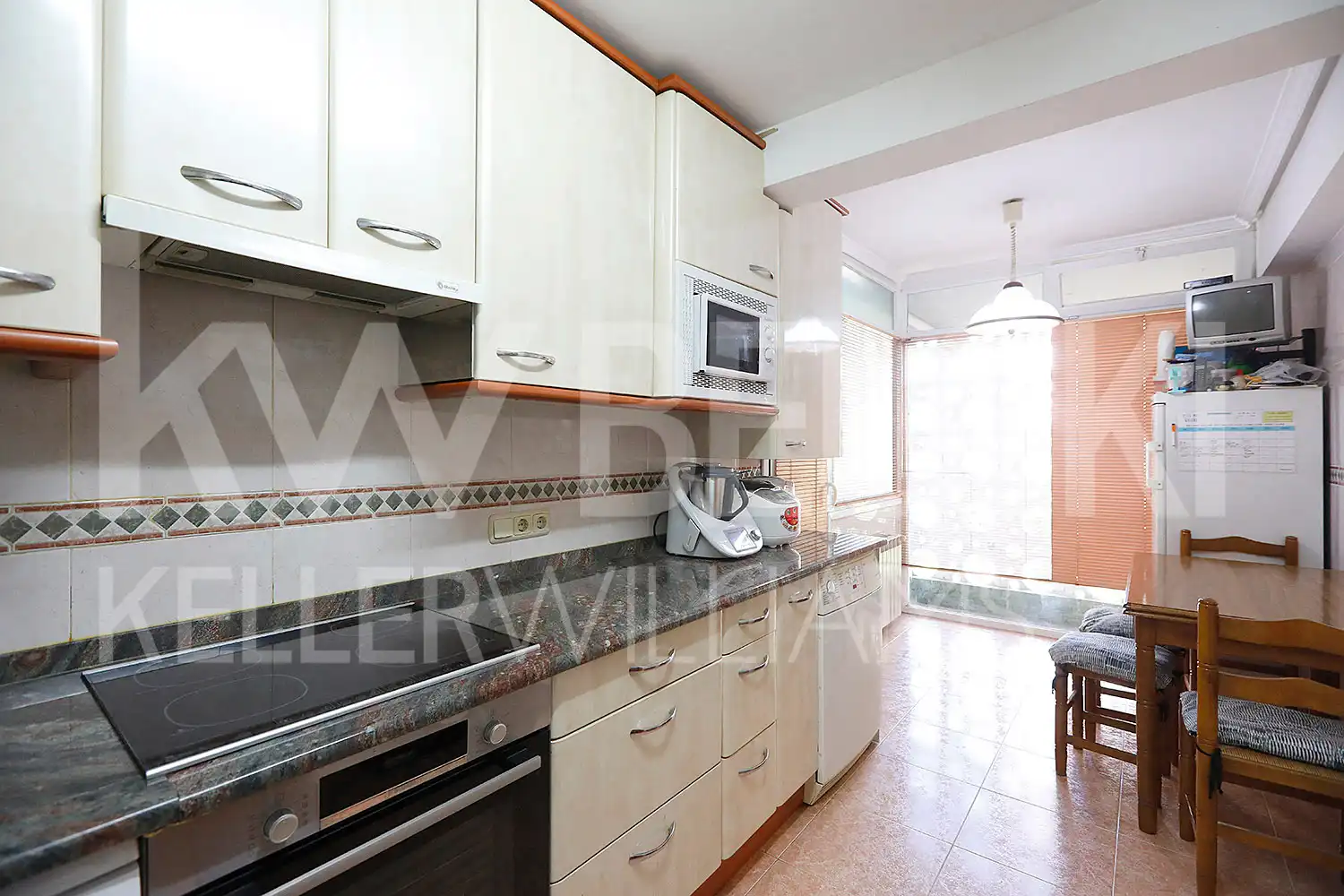 Cocina de Piso en venta en Donostia - San Sebastián  con Calefacción, Terraza y Balcón