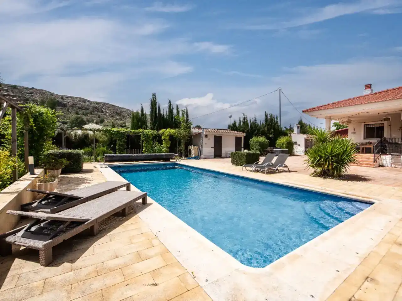 Piscina de Piso en venta en Calasparra con Aire acondicionado, Piscina y Amueblado