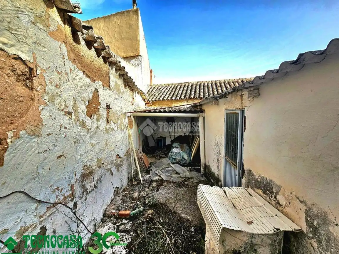 Casa adosada en venda en Campo de Criptana