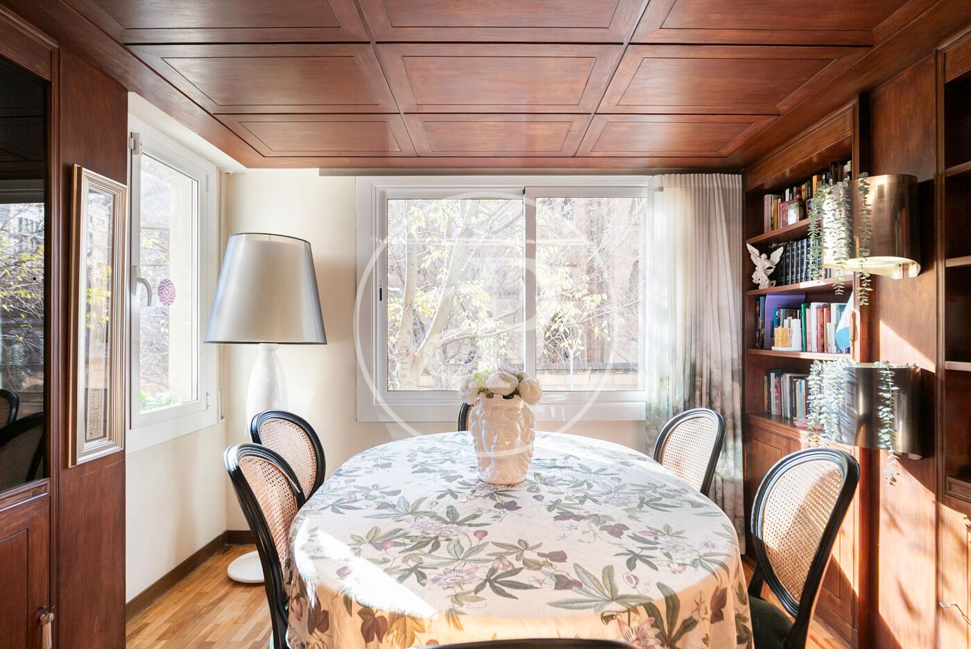 Menjador de Pis en venda en  Barcelona Capital amb Aire condicionat, Calefacció i Moblat