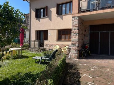 Casa con giardino in vendita a Calle EGUZKIZA
