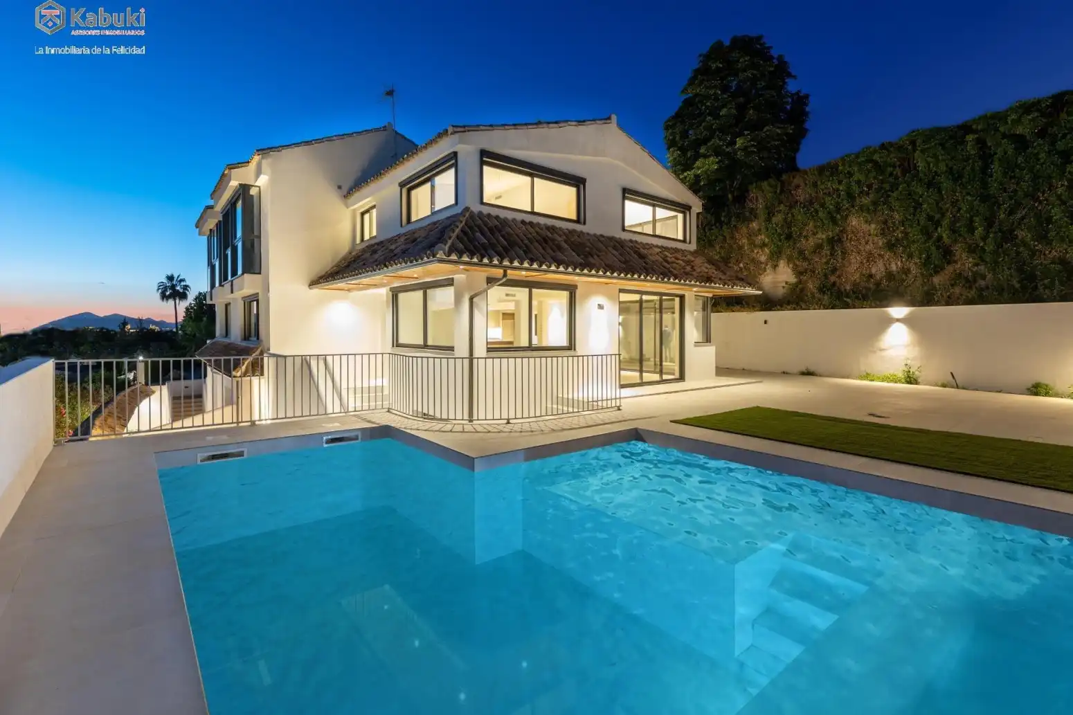 Casa pareada en venta en Granada - Calle ESQUIVILA