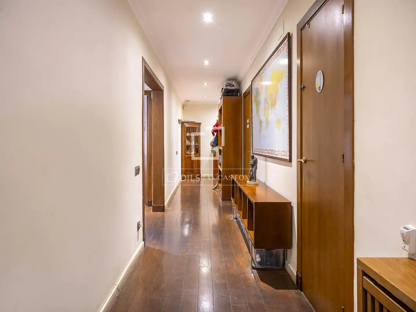 Flat for sale in Barcelona  with Air Conditioner, Heating and Terrace