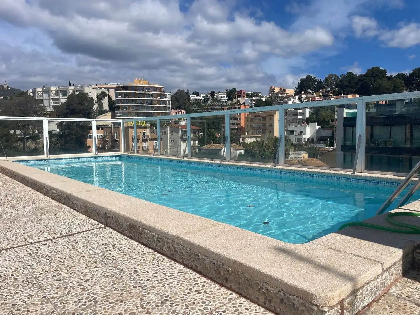 Swimming pool of Attic for rent in  Palma de Mallorca  with Air Conditioner, Heating and Terrace