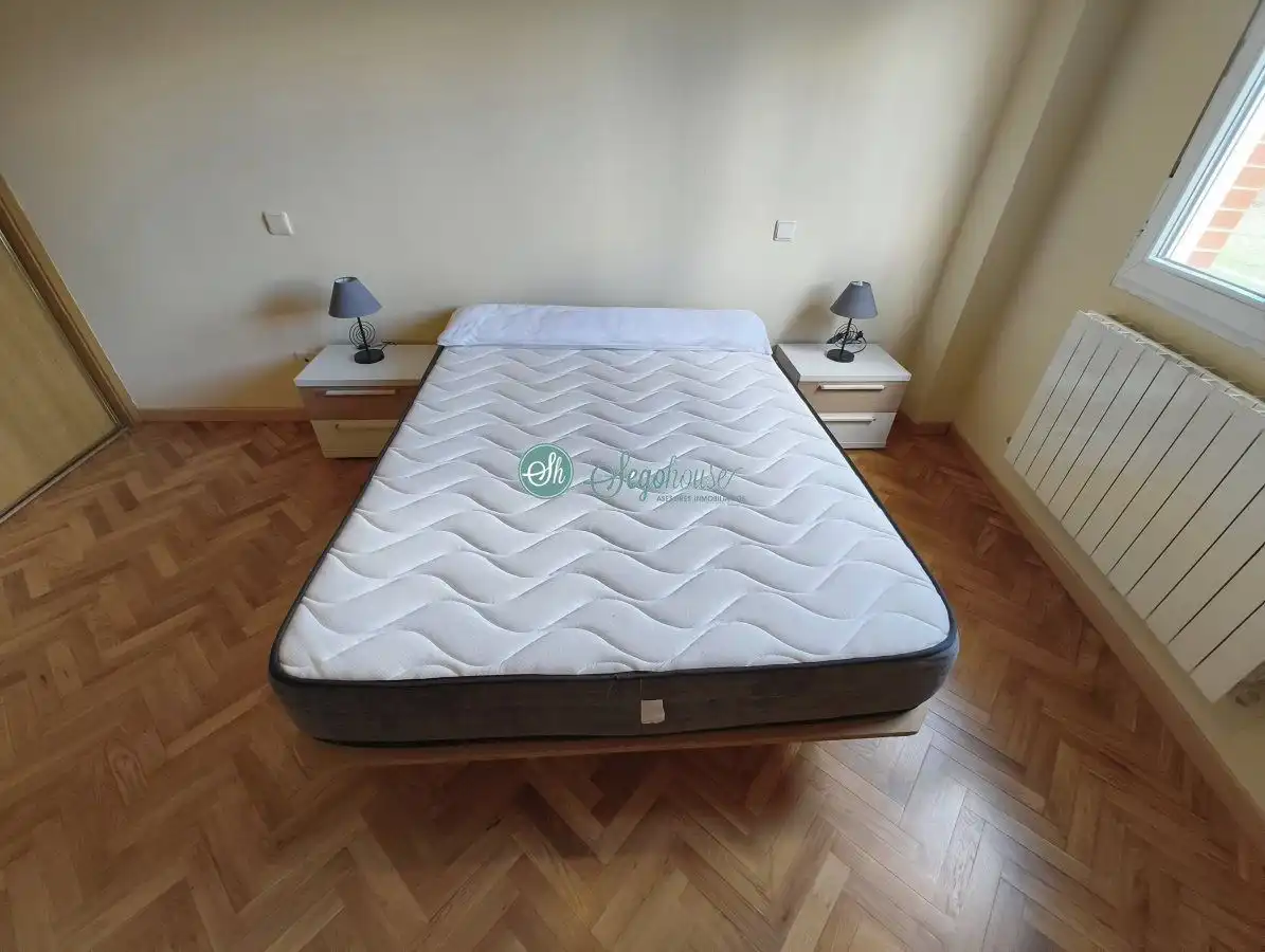 Bedroom of Flat for sale in Segovia  with Heating, Storage room and Furnished