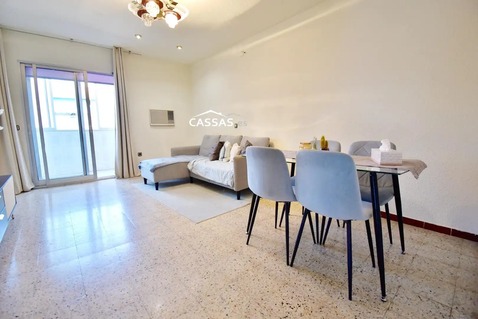 Sala d'estar de Pis en venda en Torrejón de Ardoz amb Aire condicionat i Terrassa