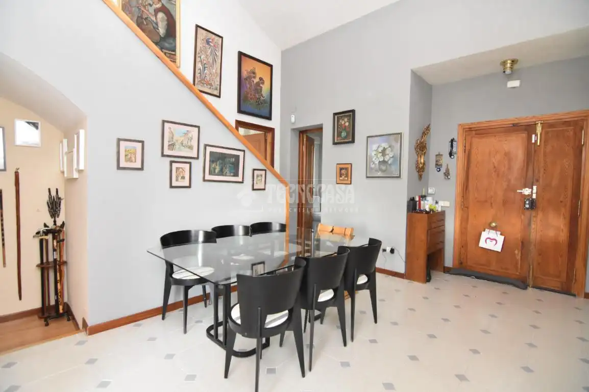 Comedor de Casa o chalet en venta en Villaviciosa de Odón con Aire acondicionado, Calefacción y Jardín privado