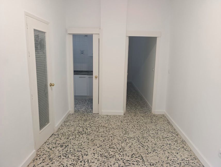 Flat for rent in Jerez de la Frontera  with Air Conditioner and Furnished