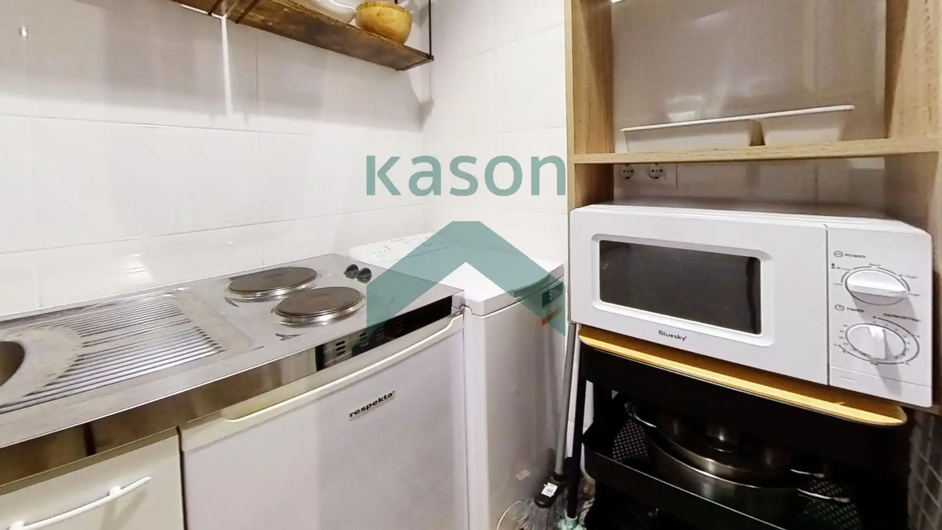 Cocina de Apartamento en venta en Madrid con Calefacción y Amueblado