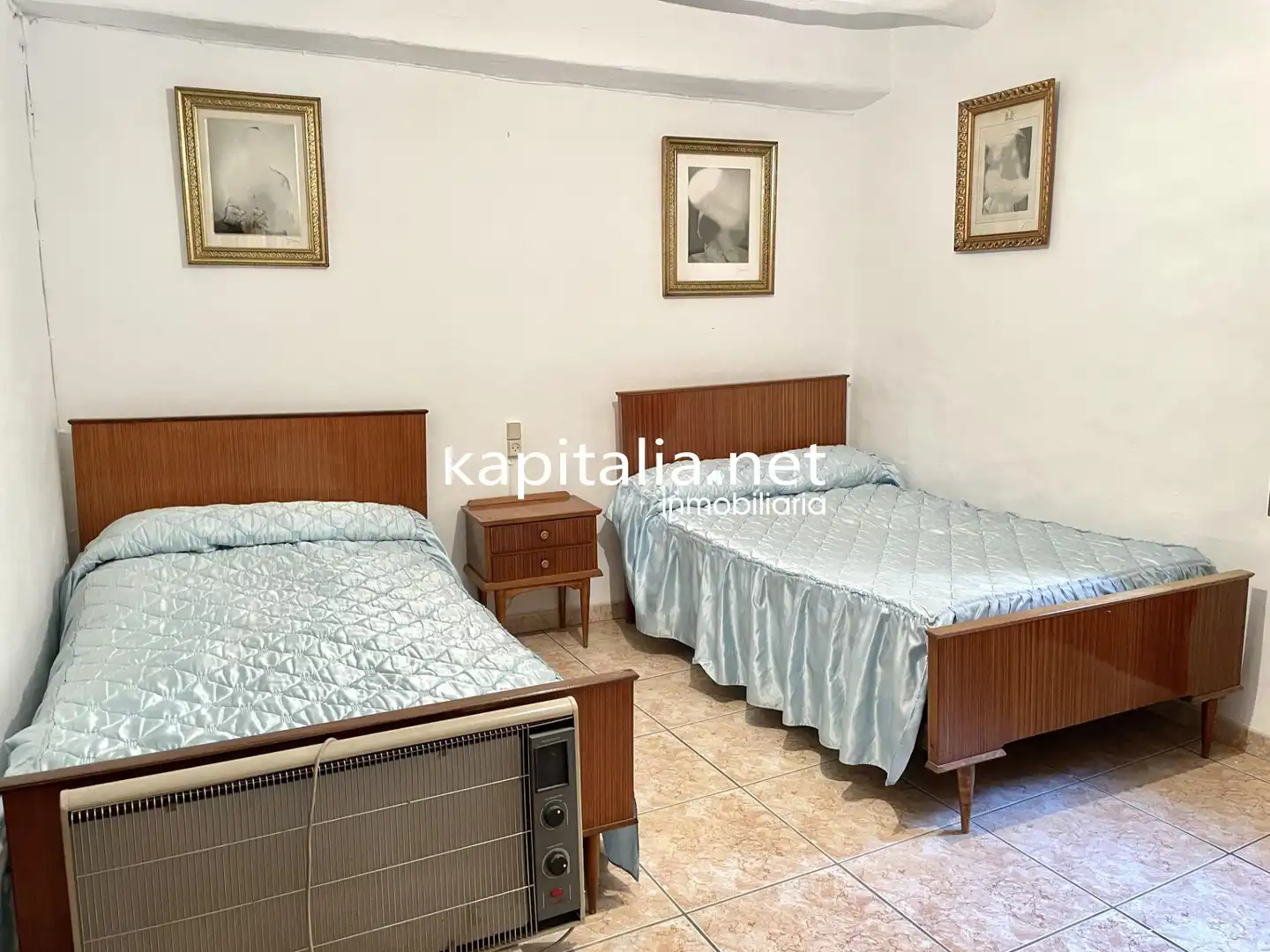 Dormitori de Casa o xalet en venda en Alfafara amb Calefacció i Balcó