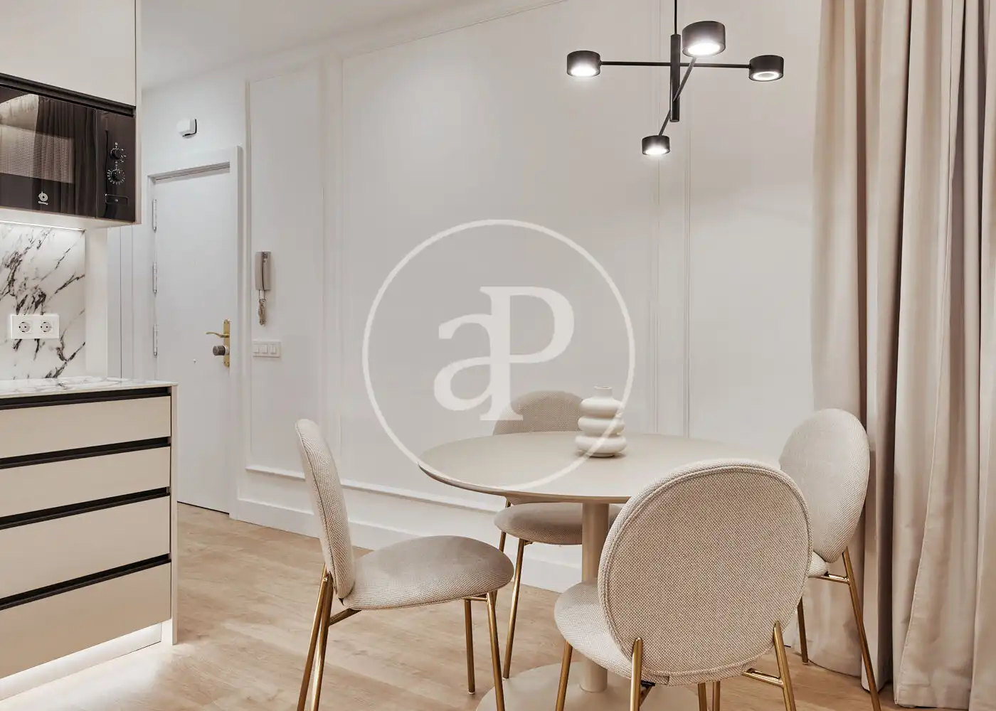 Piso con ascensor en venta en C. de Colón, imagen 11