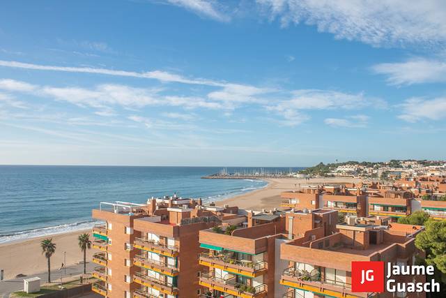 Piso en Venta en Passeig de Francesc Macià, 78 en Barri Marítim