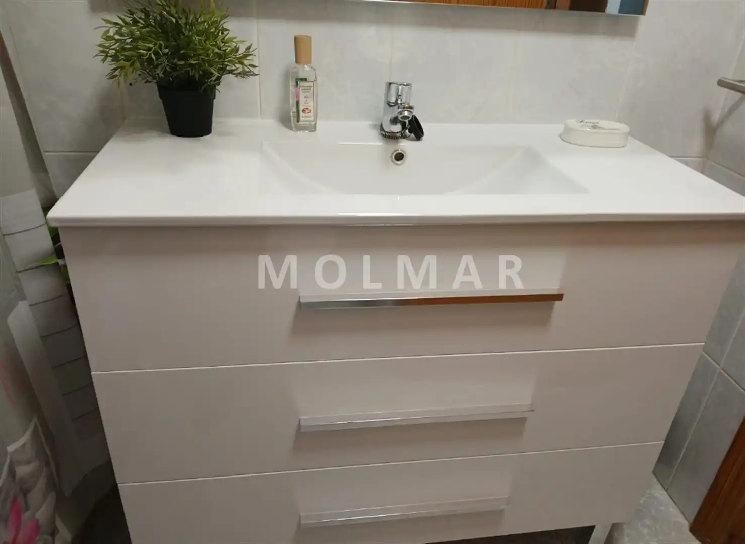 Baño de Piso en venta en Tavernes de la Valldigna con Trastero, Amueblado y Balcón