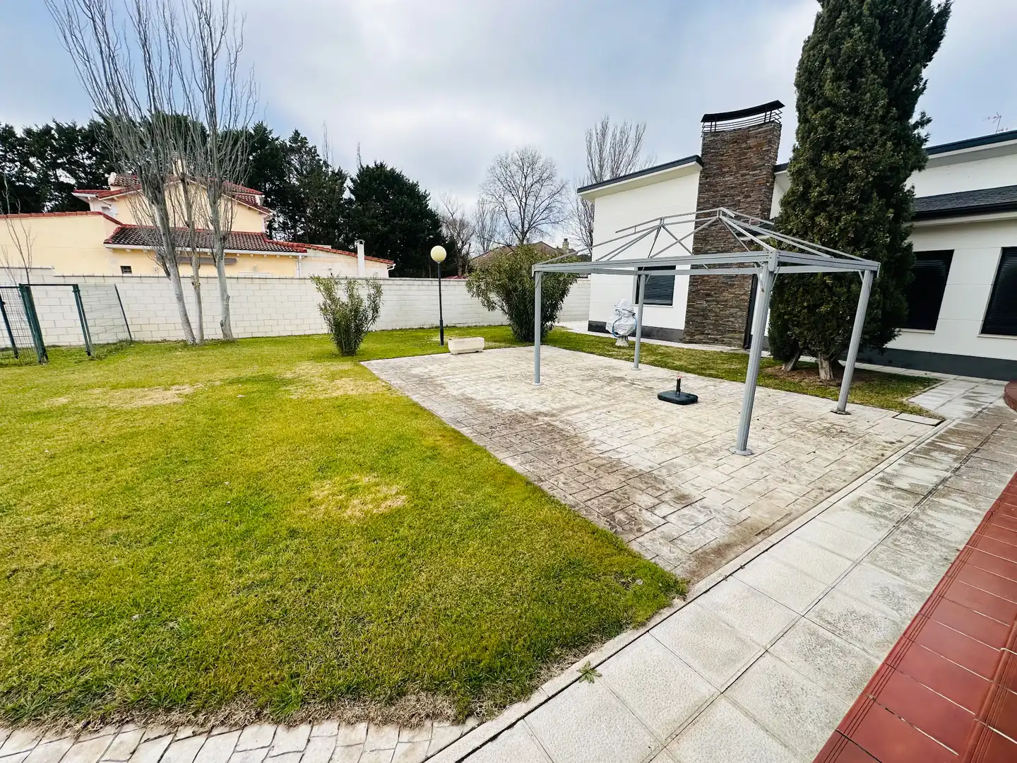 Jardín de Casa o chalet en venta en Mojados con Calefacción, Jardín privado y Terraza