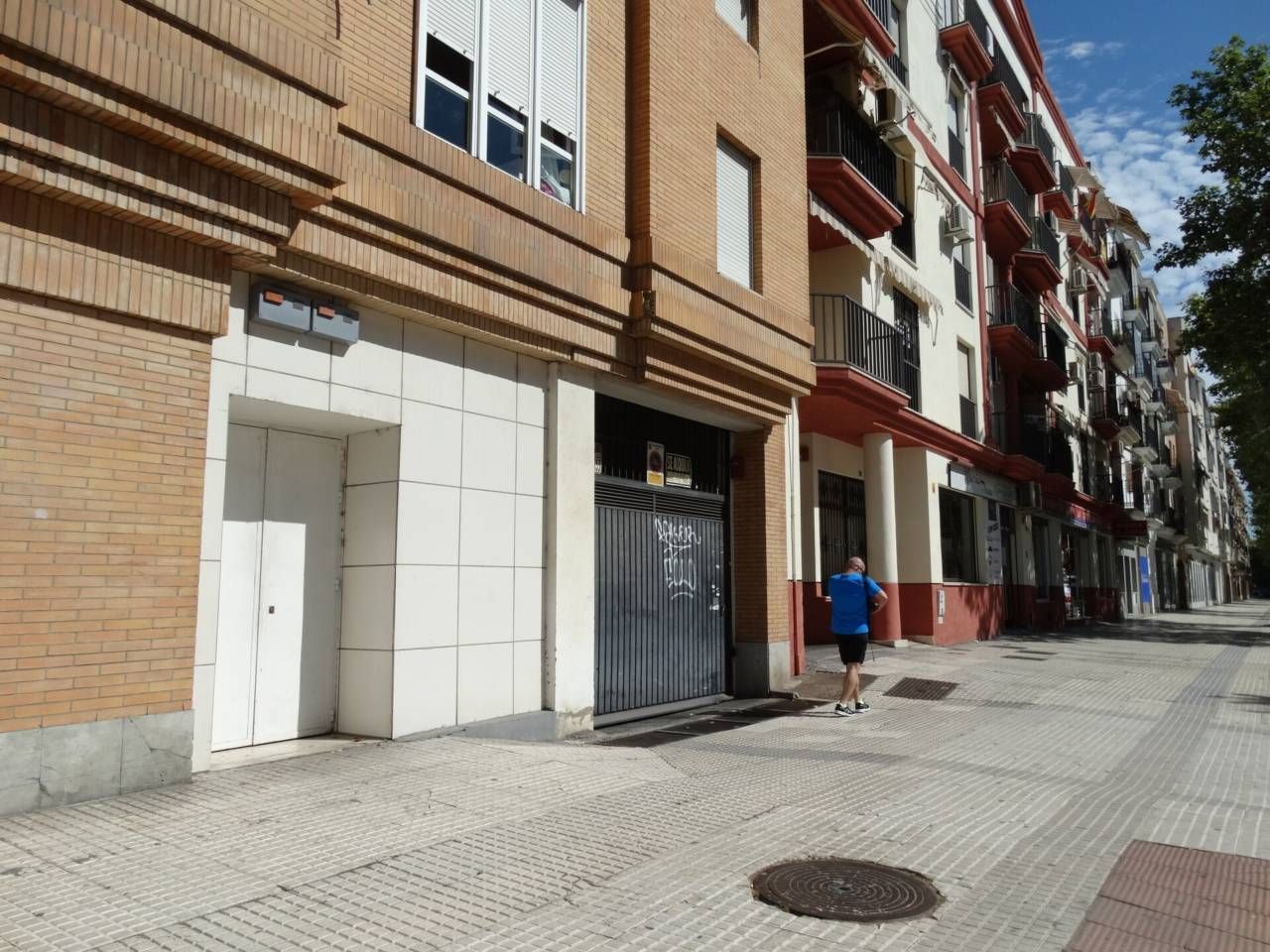 Vista exterior de Garatge en venda en  Huelva Capital