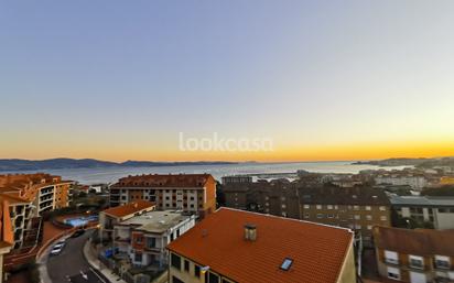 Vista exterior de Àtic en venda en Sanxenxo amb Terrassa i Balcó