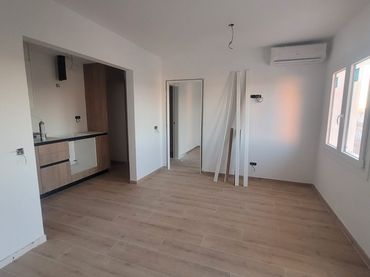 Apartment with balcony for sale in Carrer Palauet
