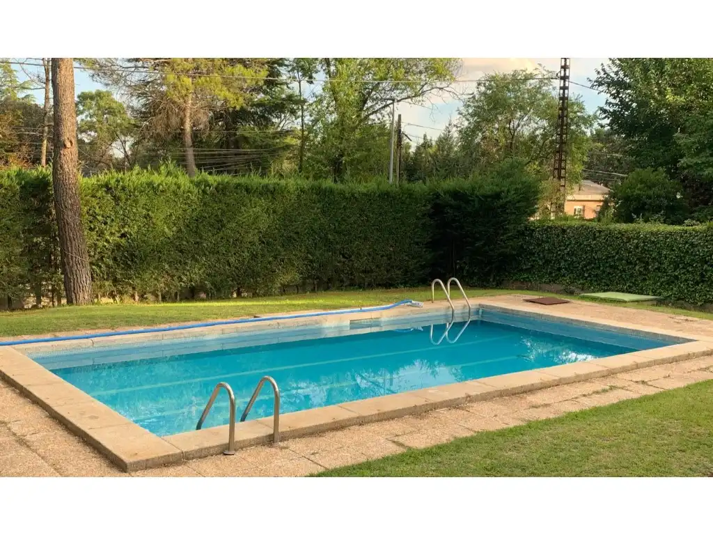 Piscina de Casa o chalet en venta en Guadarrama