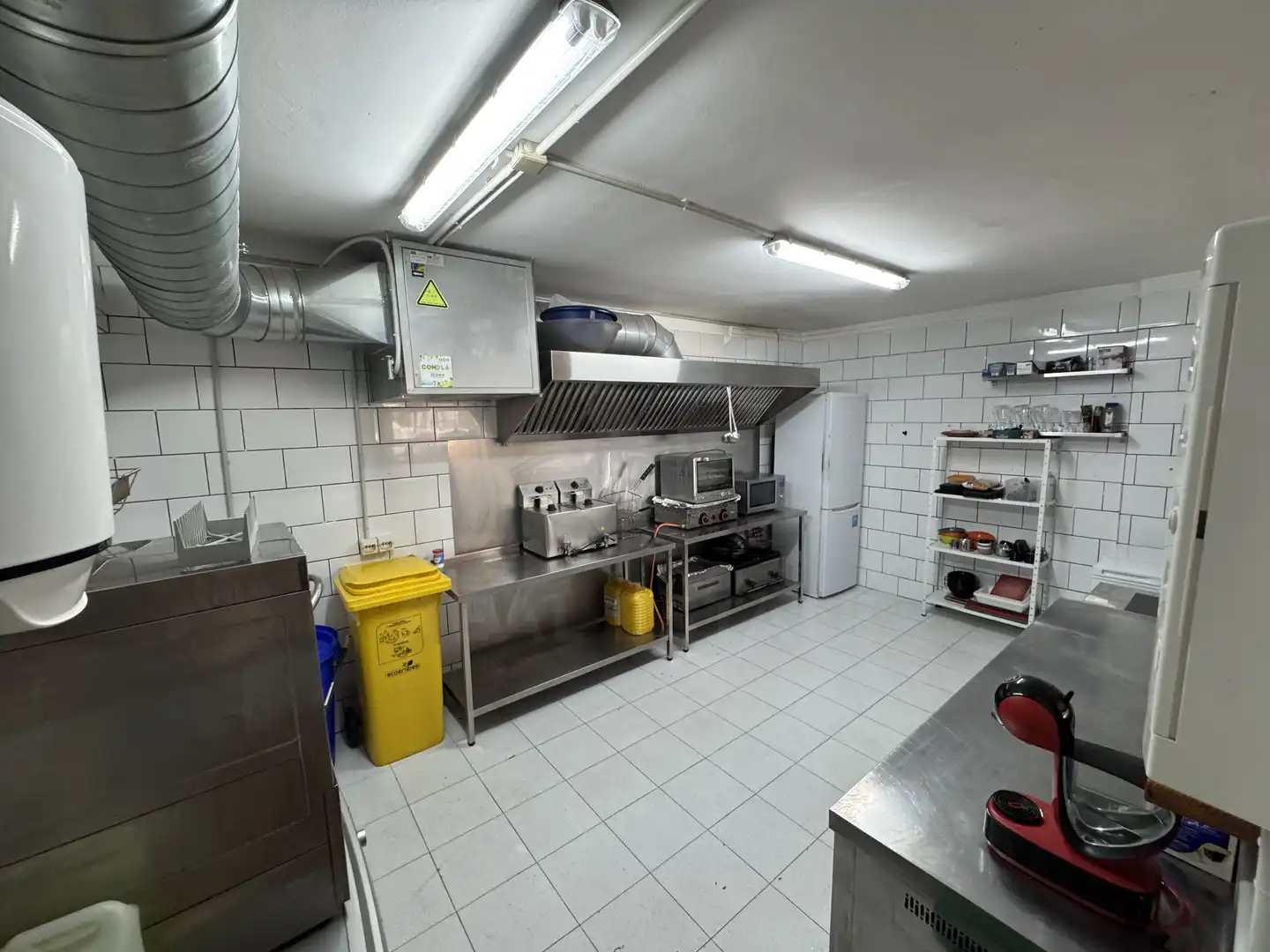 Cocina de Local de alquiler en Arona