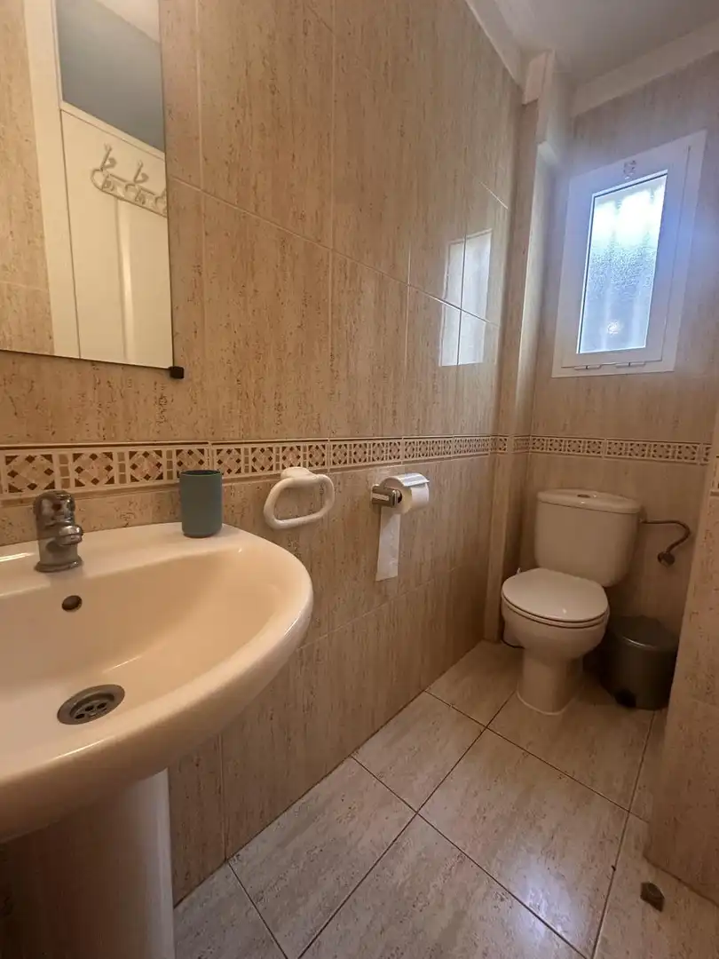 Baño de Apartamento en venta en Adeje con Aire acondicionado, Terraza y Piscina comunitaria