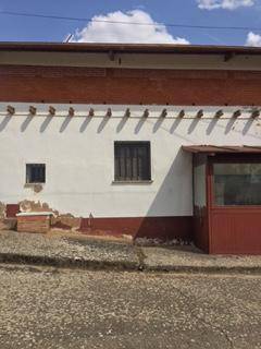 Nave industrial en Venta en Madrigal del Monte