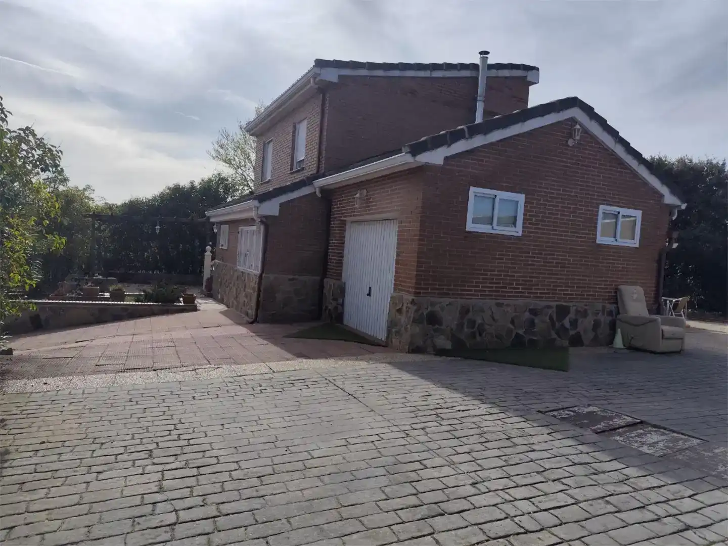 Vista exterior de Casa o chalet en venta en Uceda con Jardín privado, Trastero y Piscina