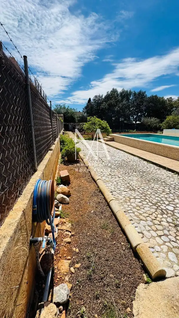 Finca rústica en venda a Cristo Rey - Parque Europa