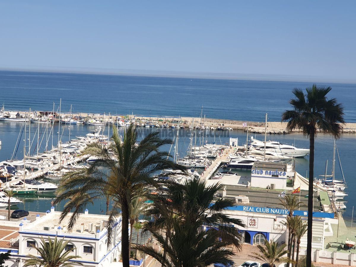 Apartament en venda a Puerto de Estepona, Estepona Pueblo