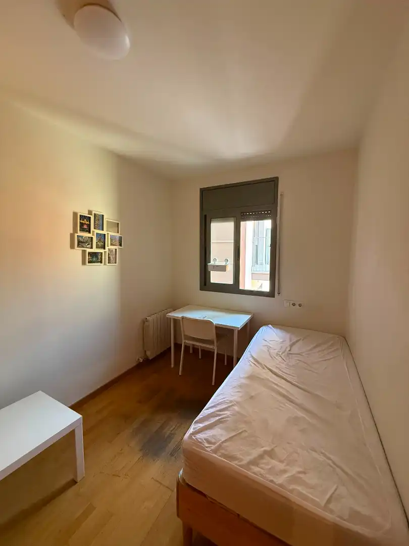 Flat with terrace for sale in Carrer de l'Aprestadora, imagen 8