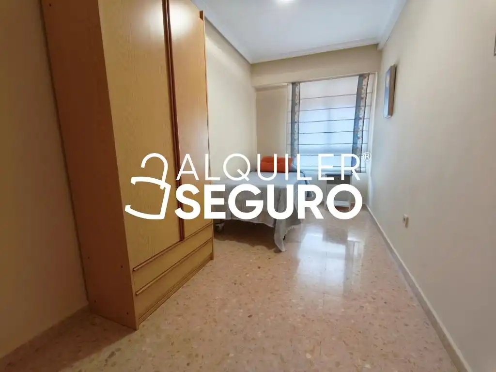 Piso de alquiler en Manuel Maciá Sempere, Altozano - Conde Lumiares