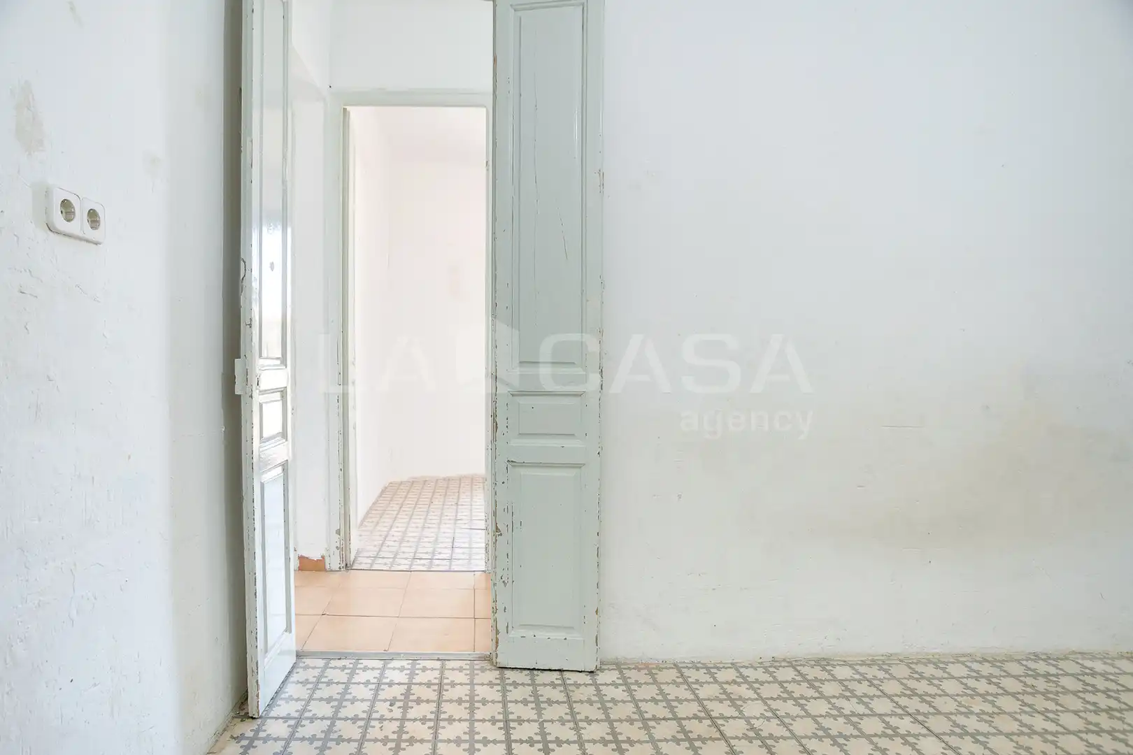 Flat for sale in Sant Adrià de Besòs  with Heating and Balcony