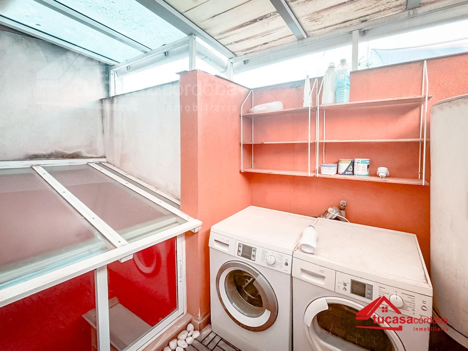 Cuina de Casa o xalet en venda en  Córdoba Capital amb Aire condicionat i Balcó