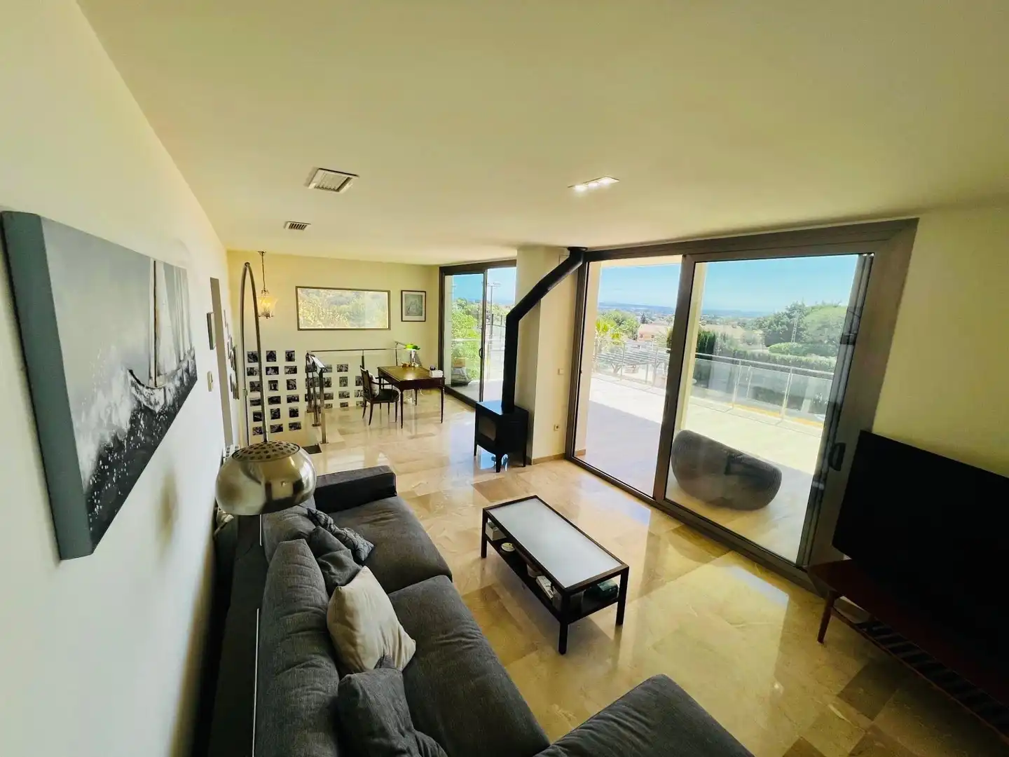 Sala d'estar de Casa o xalet en venda en Elche / Elx amb Aire condicionat, Calefacció i Jardí privat