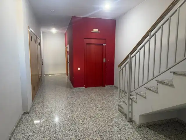Piso con terraza en venta en Passeig del Camp del Roure 871L, imagen 29