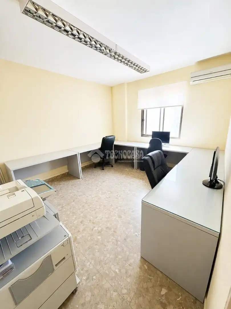 Büro zum Verkauf in El Puerto de Santa María mit Klimaanlage