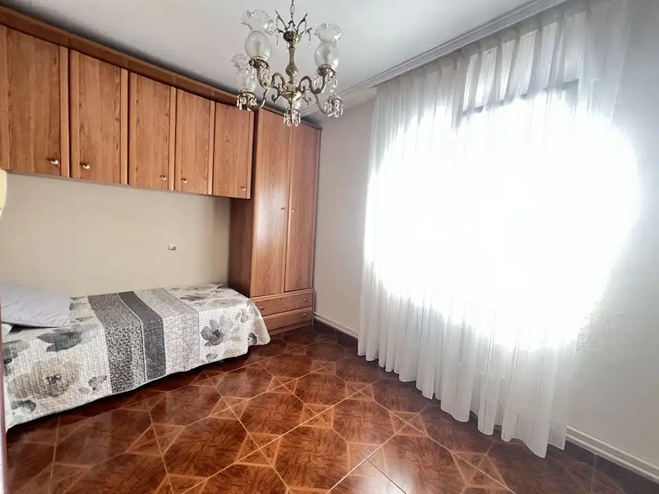 Schlafzimmer von Wohnung zum Verkauf in Siero mit Heizung und Terrasse