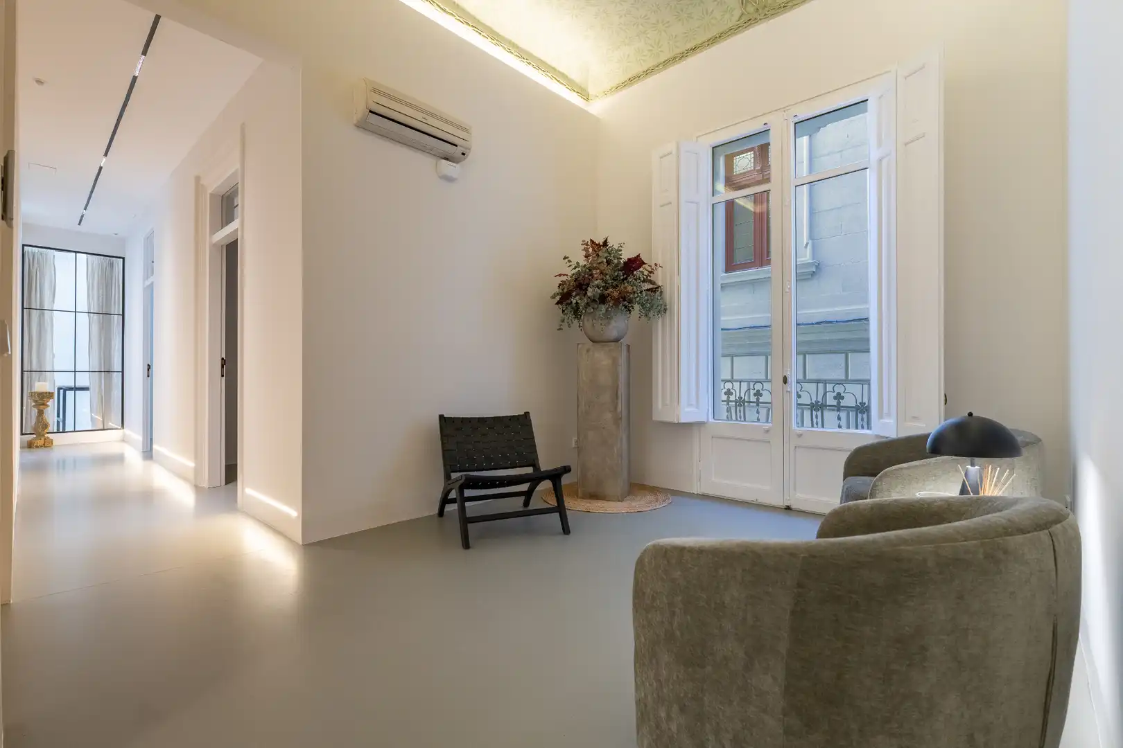 Büro zur Miete in Reus mit Klimaanlage, Heizung und Balkon
