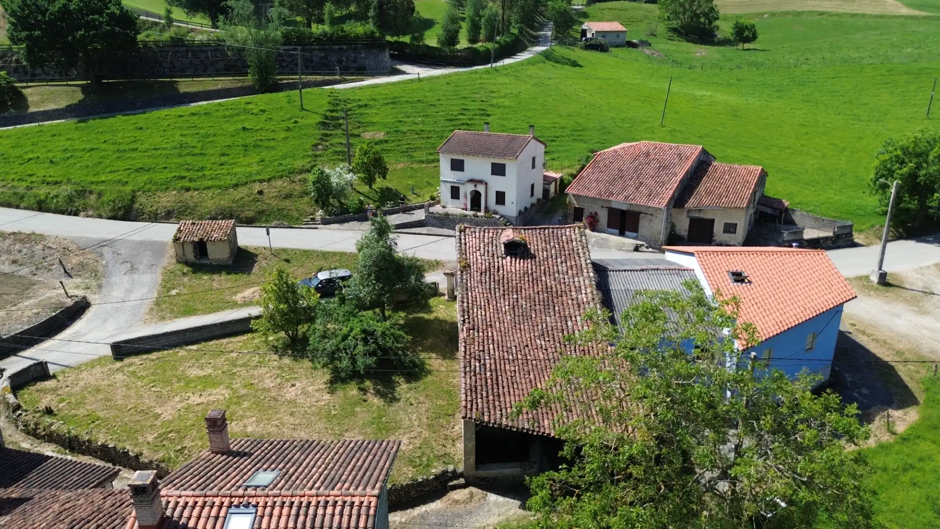 Vista exterior de Casa adosada en venta en San Vicente de la Barquera con Jardín privado y Balcón