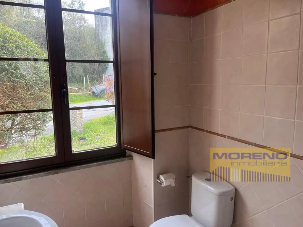 Bany de Casa o xalet en venda en Sarria