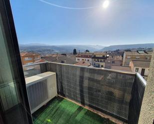 Vista exterior de Dúplex en venda en Centelles amb Aire condicionat, Terrassa i Balcó