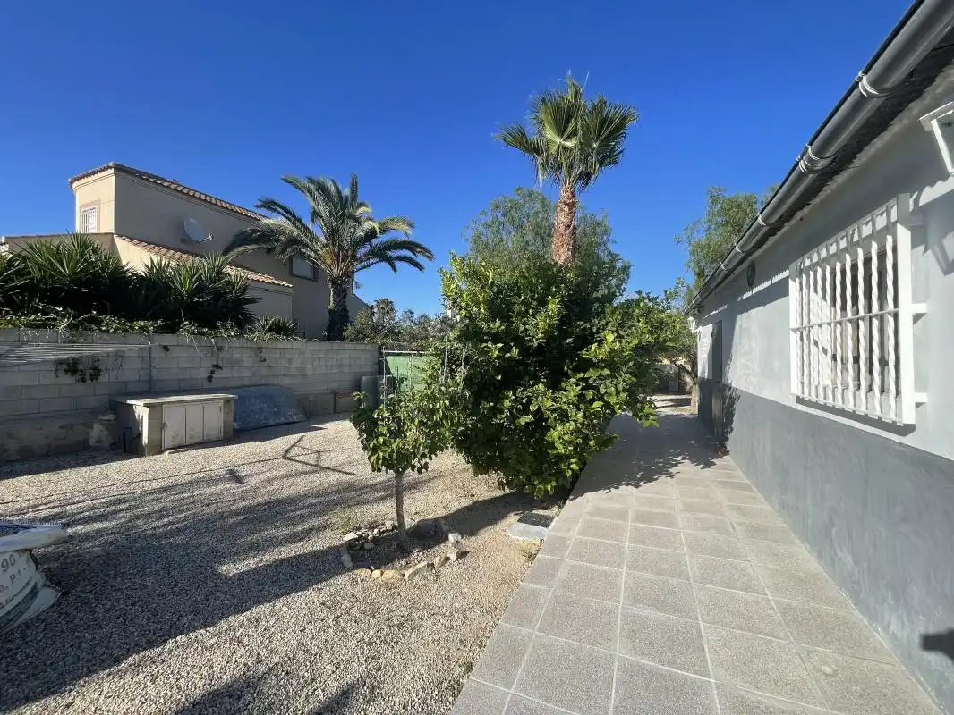 Exterior view of Country homes for sale in Elche / Elx  with Air Conditioner, Heating and Private garden