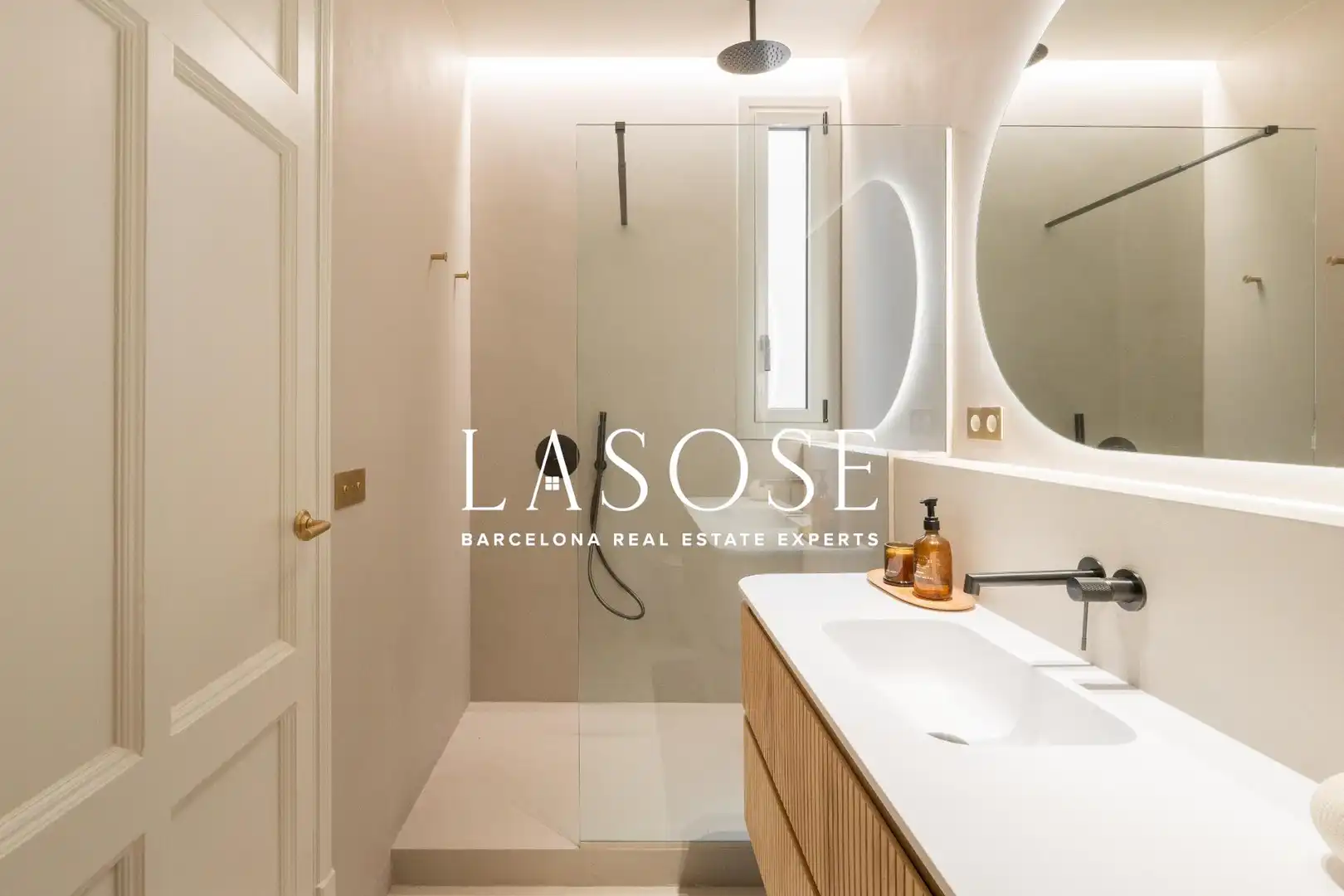 Baño de Ático en venta en Barcelona con Aire acondicionado, Calefacción y Terraza