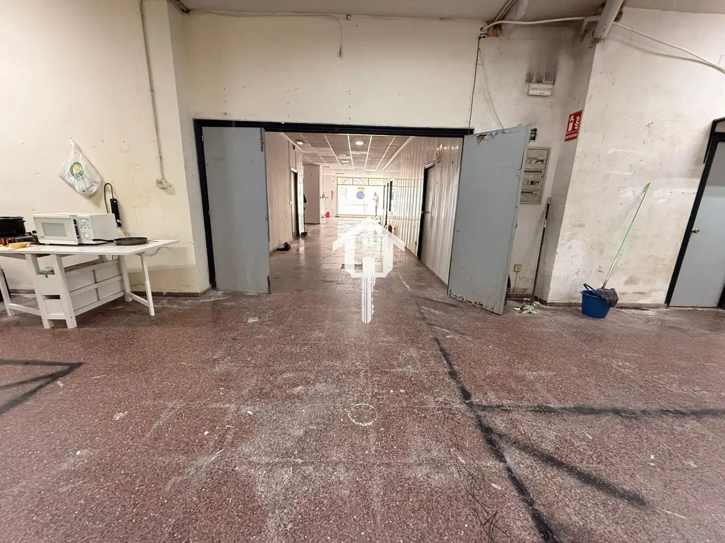 Local comercial en venta en Calle FCO CARRATALA CERNUDA, imagen 16