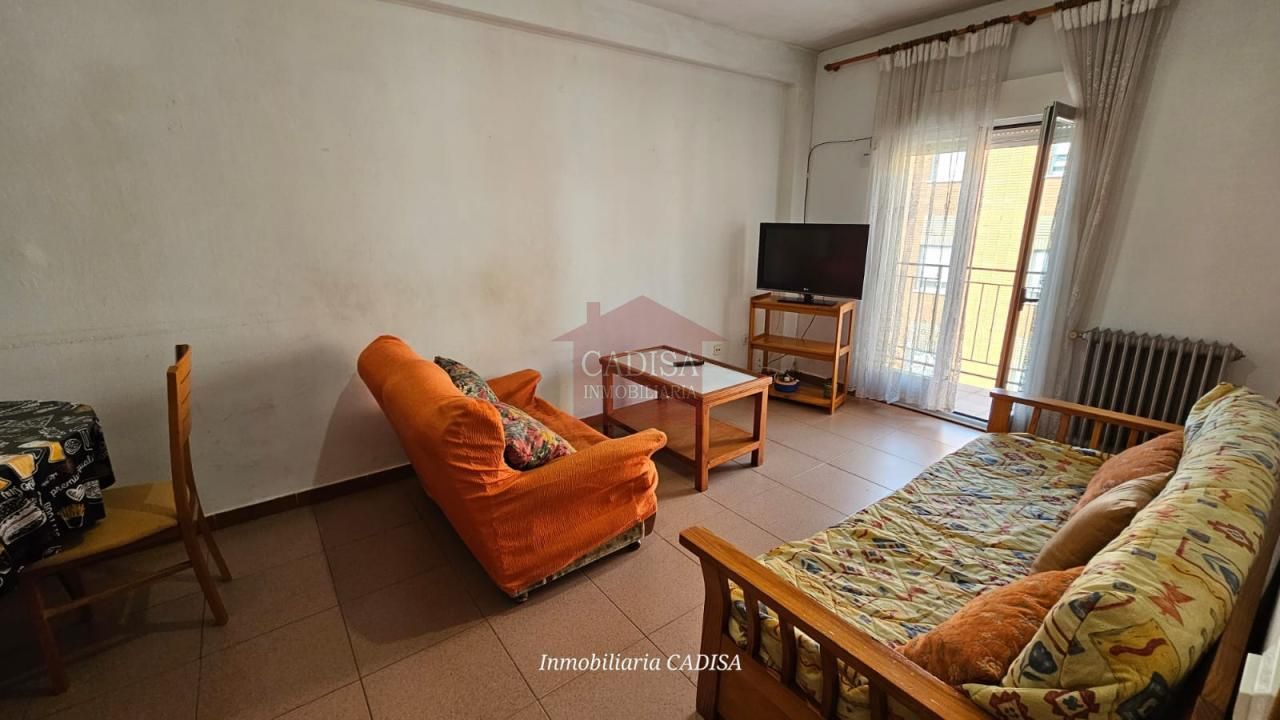 Living room of Flat to rent in Salamanca Capital  with Heating and Furnished