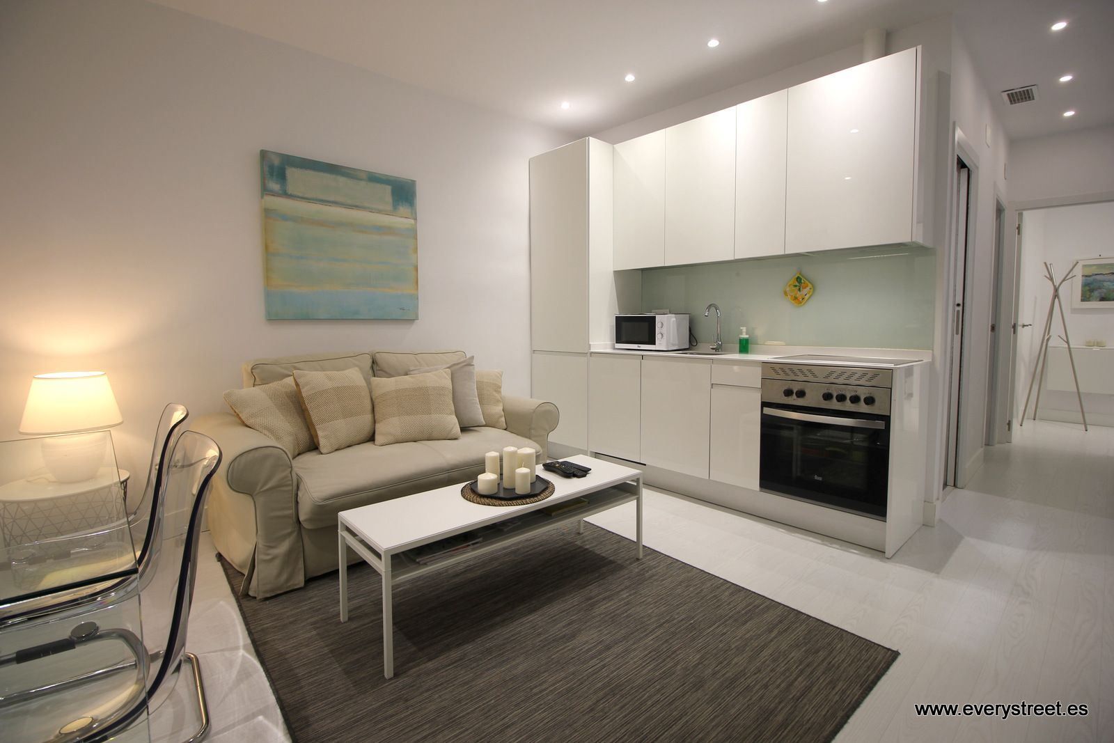 Living room of Flat to rent in  Madrid Capital  with Air Conditioner, Heating and Furnished