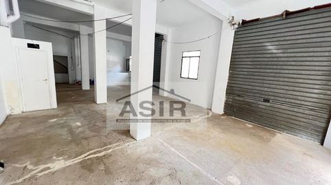 Excelente local con amplios escaparates a dos calles y con mucho paso de gente., imatge 5